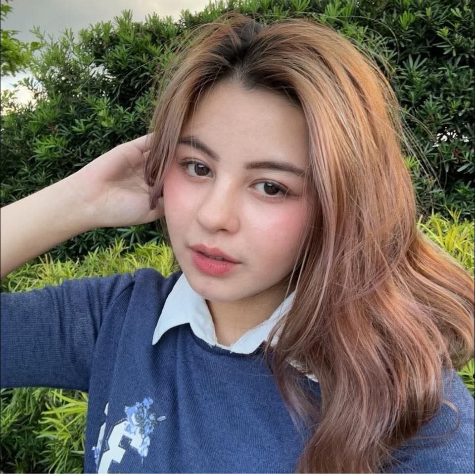 Arwen Cruz balancing school work and auditions