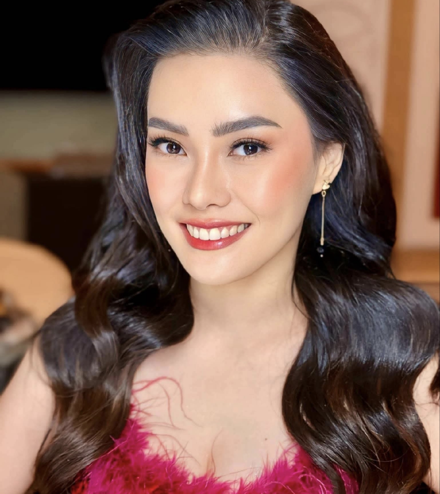 Hannah Grace Ramil | Inspiring Events Host & Working Mom