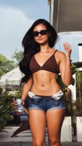 How the Latina Role Challenges Stereotypes